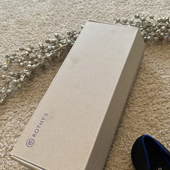 NWT Rothy’s The Point Black Solid Flats - Picture 3 of 14